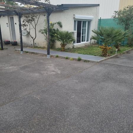 The Grey Studio 奥尔日河畔圣米歇尔 外观 照片